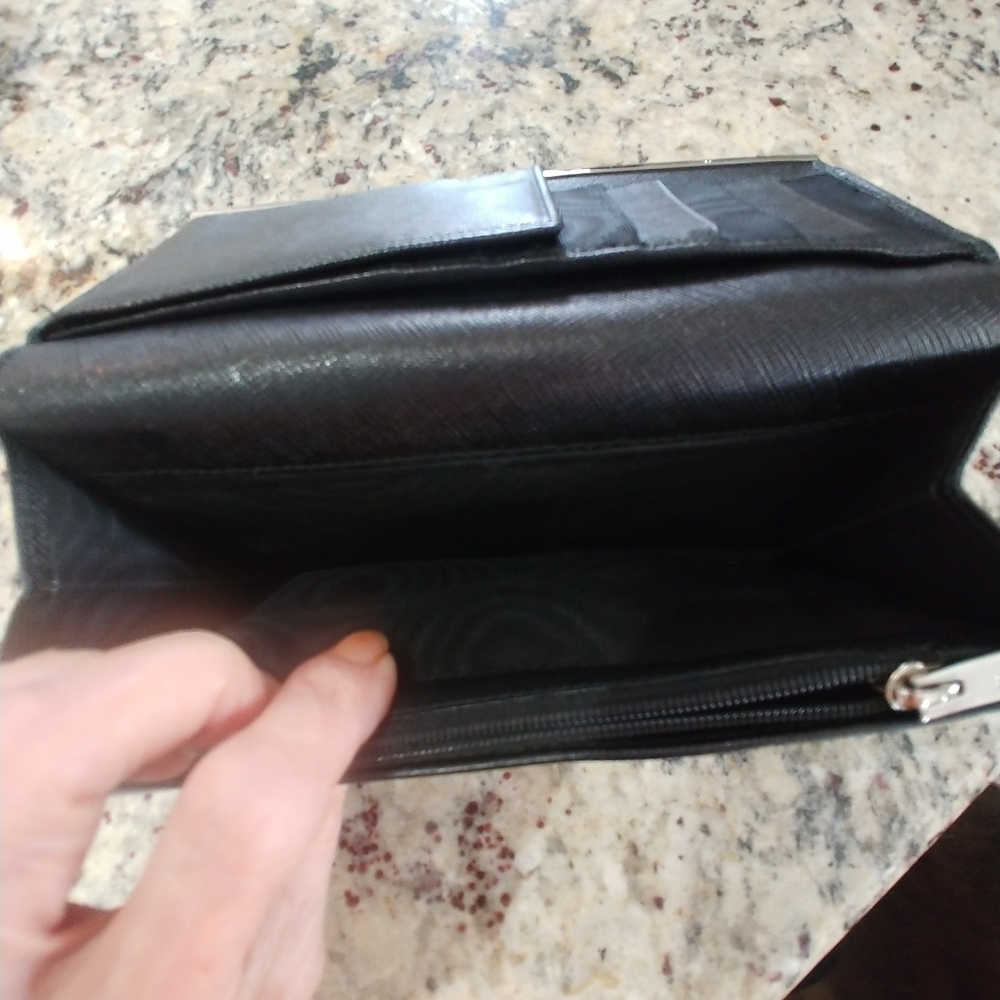 Ferragamo Long Black Women's Clutch Wallet with Silver Accents - Picture 2 of 13